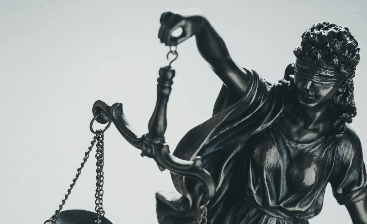 "Ketidaktahuan akan Hukum Mencelakakan."